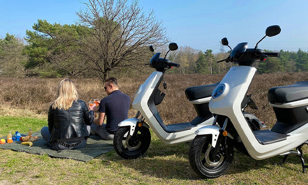 Boshuys Best Actief, Tocht op een e-scooter (4 uur) + routekaart bespaar  50% in Eindhoven via Social Deal