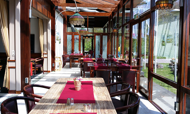 Hotel Den Helder, Overnachting(en) + ontbijt voor 2 vlak ...