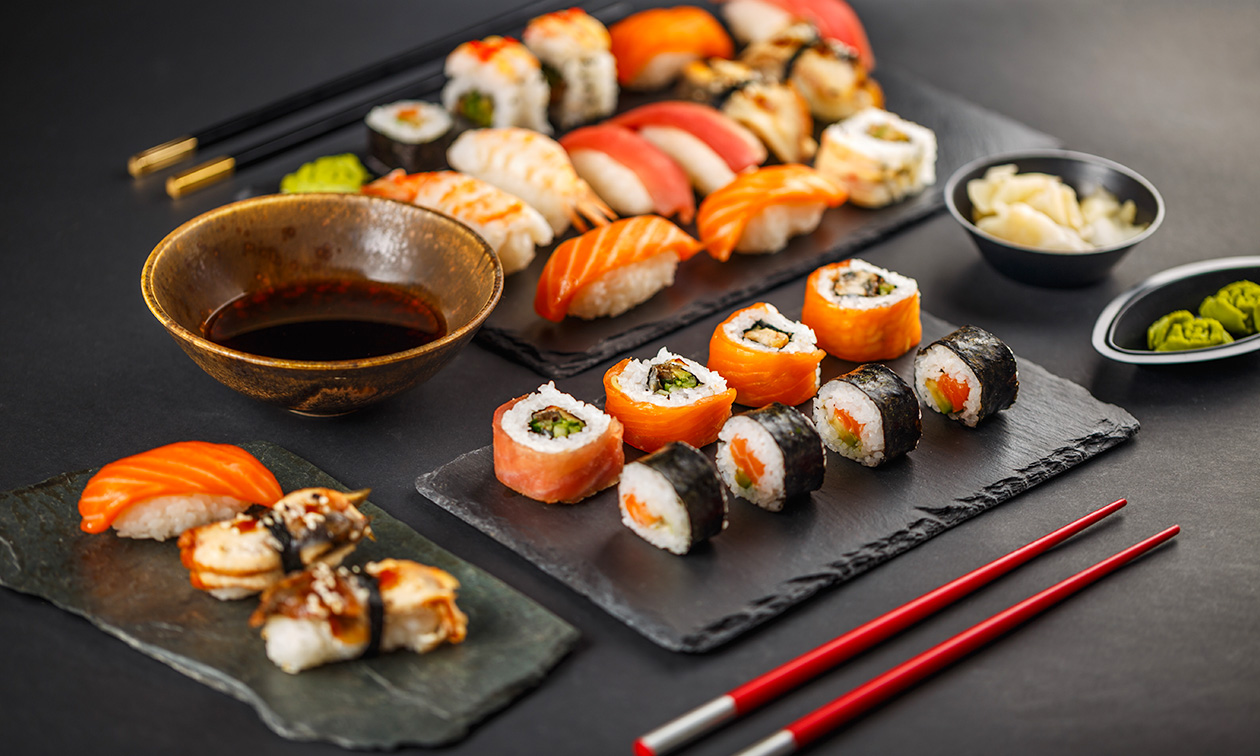 Sushibox (42 stuks) + harumaki voor afhaal bij Sushiboot Brasschaat