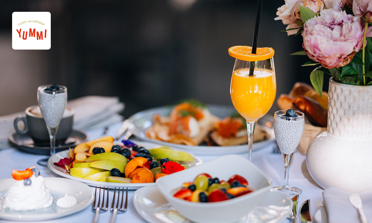 Luxe ontbijt + glas cava